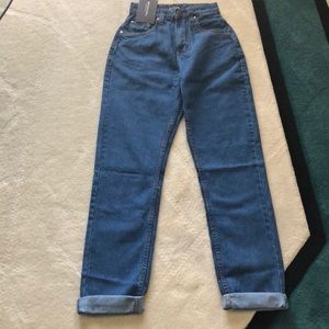 Prettylittlething   Slim Jean new